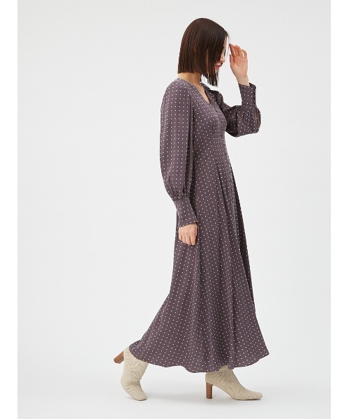 FRAY I.D（フレイアイディー）の「キュプラレーヨンサテンタック