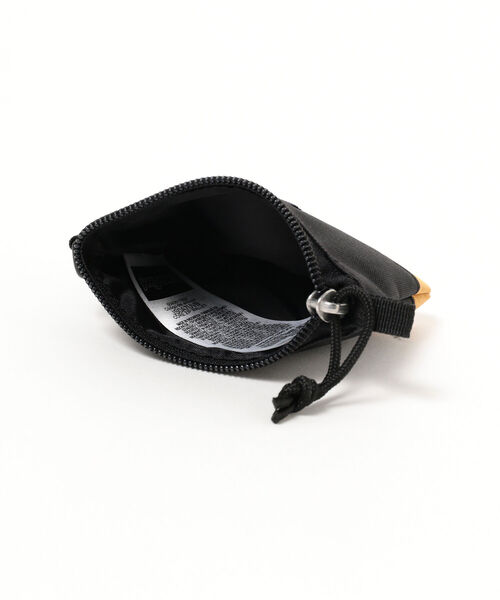 BEAMS BOY(ビームスボーイ)の「JANSPORT / CORE ZIP WALLET(財布・レディース・ブラック・ONE SIZE)」の5枚目の写真
