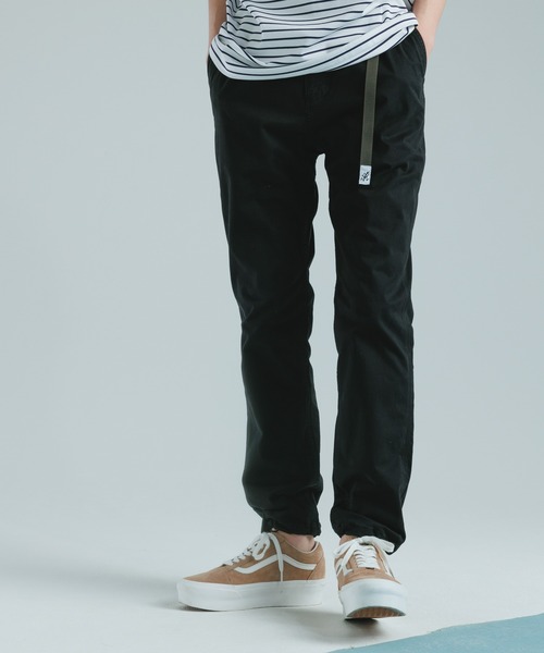 Gramicci（グラミチ）の「【別注】《WEB限定 GRAMICCI / グラミチ》NN PANTS / GARMENT DYE TIGHT FIT（その他パンツ・メンズ・オリーブ/チャコールグレー/ブラック/ベージュ・S/M/L/XL）」の2枚目の写真