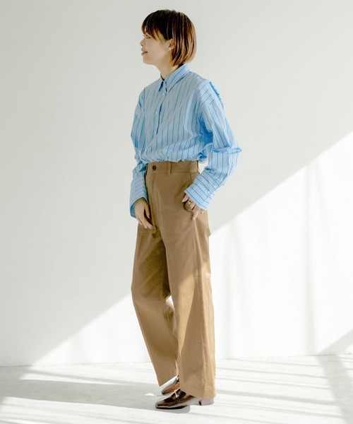 A part by（アパートバイ）の「チノワイドストレートパンツ（チノパンツ・レディース・ブラック/キャメル・LARGE/MEDIUM）」の4枚目の写真