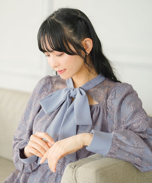 Newlyme(ニューリーミー)の「総レースリボンタイワンピース(ワンピース・レディース・ベージュ/ブルーグレー/ブラック/ホワイト/パープル・X-LARGE/LARGE/XX-LARGE/MEDIUM/SMALL)」の16枚目の写真