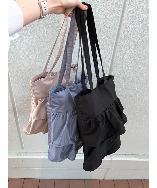 one way（ワンウェイ）の「ティアードフリルトート（トートバッグ・レディース・ブラック/ベージュ/ライトピンク/ライトブルー/イエロー・FREE）」の21枚目の写真