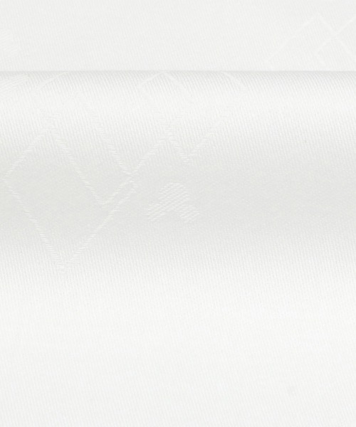 Disney（ディズニー）の「【Disney ディズニー】形態安定ノーアイロン ボタンダウン 長袖ビジネスワイシャツ（ビジネスシャツ・メンズ・ホワイト・首回り45cm-裄丈82cm/首回り45cm-裄丈86cm/首回り45cm-裄丈90cm/首回り43cm-裄丈90cm/首回り47cm-裄丈90cm/首回り47cm-裄丈86cm/首回り42cm-裄丈90cm/首回り39cm-裄丈88cm）」の4枚目の写真