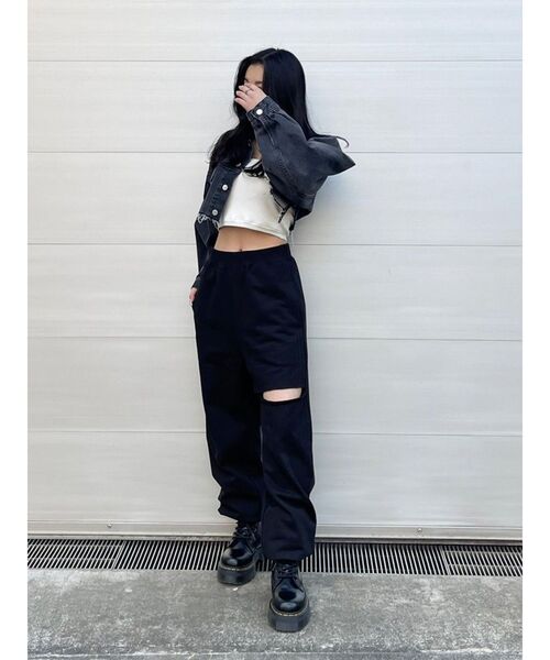 Dr. Martens（ドクターマーチン）の「【Dr.Martens】Jadon（ブーツ・レディース・ブラック・LARGE/MEDIUM）」の4枚目の写真