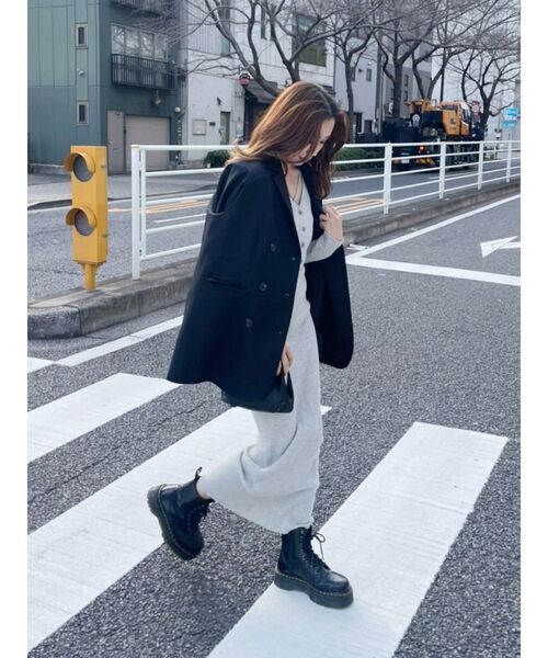 Dr. Martens（ドクターマーチン）の「【Dr.Martens】Jadon（ブーツ・レディース・ブラック・LARGE/MEDIUM）」の6枚目の写真