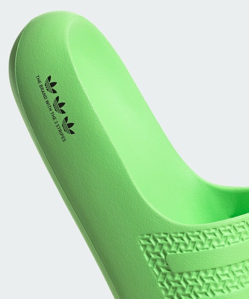 adidas（アディダス）の「アディレッタ Ayoon サンダル / Adilette Ayoon Slides / アディダスオリジナルス adidas Originals（サンダル・レディース・グリーン・24.5cm/28.5cm/26.5cm/27.5cm/23.5cm/25.5cm/22.5cm）」の8枚目の写真