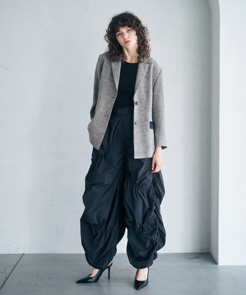 MECRE(メクル)の「ノンウールツィードテーラージャケット(テーラードジャケット・レディース・グレー/ブラック・S/M)」の5枚目の写真