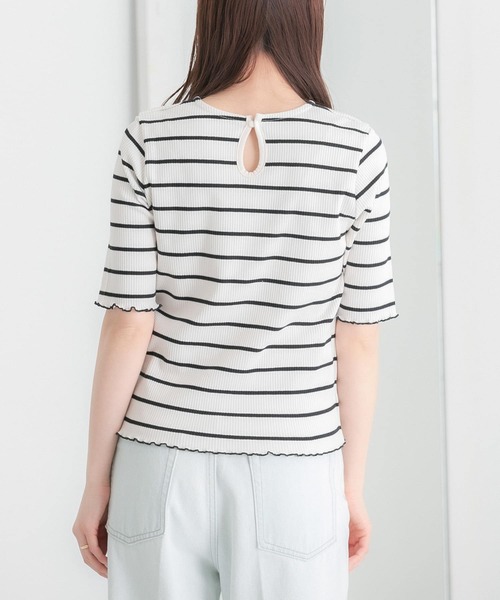 HEYUMM（ヘユム）の「カットアウトメロートップ(5分袖)（Tシャツ/カットソー・レディース・ホワイト系その他/アイボリー/ブラック・ONE）」の5枚目の写真