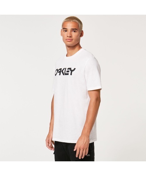 OAKLEY(オークリー)の「オークリー MARK II TEE 2.0 /LIFESTYLE ライフスタイル/カジュアル/ Tシャツ/OAKLEY(Tシャツ/カットソー・メンズ・ブラック×ホワイト/ライトグリーン/ライトグレー/ホワイト/ネイビー/ダークグレー/ブラック系その他/ブラック×グリーン/ホワイト×ブラック/イエロー系その他/レッド・L/M/S)」の15枚目の写真