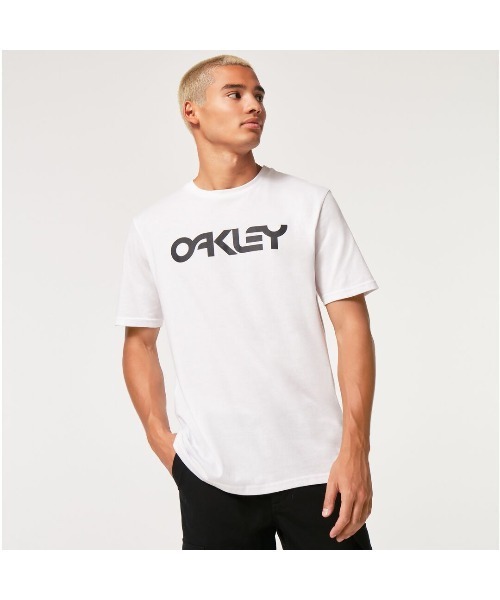 OAKLEY(オークリー)の「オークリー MARK II TEE 2.0 /LIFESTYLE ライフスタイル/カジュアル/ Tシャツ/OAKLEY(Tシャツ/カットソー・メンズ・ブラック×ホワイト/ライトグリーン/ライトグレー/ホワイト/ネイビー/ダークグレー/ブラック系その他/ブラック×グリーン/ホワイト×ブラック/イエロー系その他/レッド・L/M/S)」の16枚目の写真