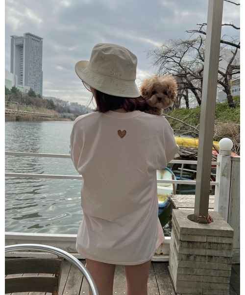 epine(エピヌ)の「Ee heart big long tee(Tシャツ/カットソー・レディース・ベビーピンク/ホワイト/ベージュ・FREE)」の14枚目の写真