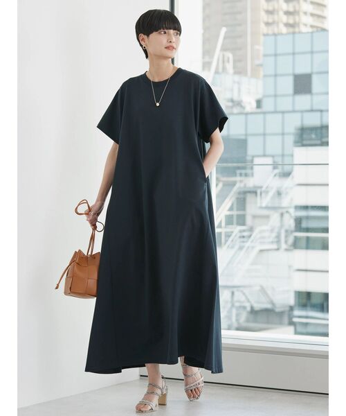 AMERICAN HOLIC(アメリカンホリック)の「切り替え半袖カットフレアワンピース(ワンピース・レディース・ブルー/ブラック/ブラウン/グレイッシュベージュ/グリーン・L/M)」の13枚目の写真