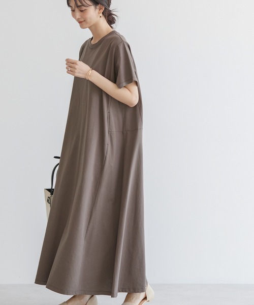 AMERICAN HOLIC(アメリカンホリック)の「切り替え半袖カットフレアワンピース(ワンピース・レディース・ブルー/ブラック/ブラウン/グレイッシュベージュ/グリーン・L/M)」の3枚目の写真