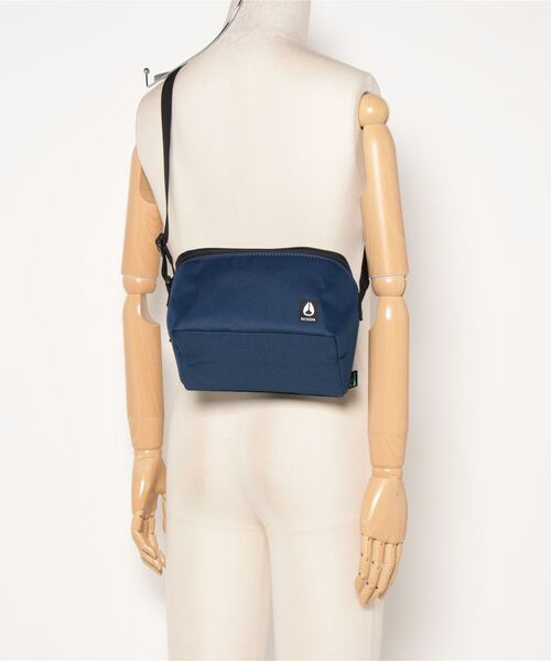 NIXON（ニクソン）の「【NIXON/ニクソン】Siesta Cooler Bag 再生海洋プラスチック素材 350mlサイズ6缶収納可