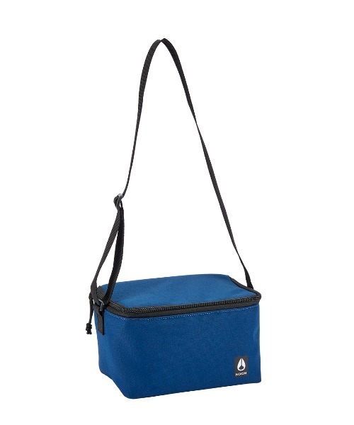NIXON（ニクソン）の「【NIXON/ニクソン】Siesta Cooler Bag 再生海洋プラスチック素材 350mlサイズ6缶収納可