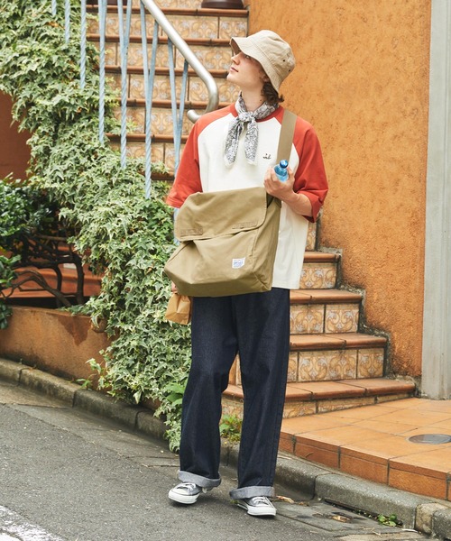 EMMA CLOTHES(エマクローズ)の「ミリタリーフラップキャンバスショルダーバッグ EMMA CLOTHES(ショルダーバッグ・メンズ・チャコール/ブラック/アイボリー/ベージュ/カーキ・FREE)」の12枚目の写真