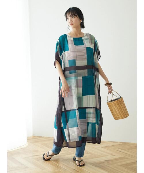 CRAFT STANDARD BOUTIQUE(クラフトスタンダードブティック)の「スカーフ柄ワンピース ◆(ワンピース・レディース・マルチ/ブラック・FREE)」の16枚目の写真