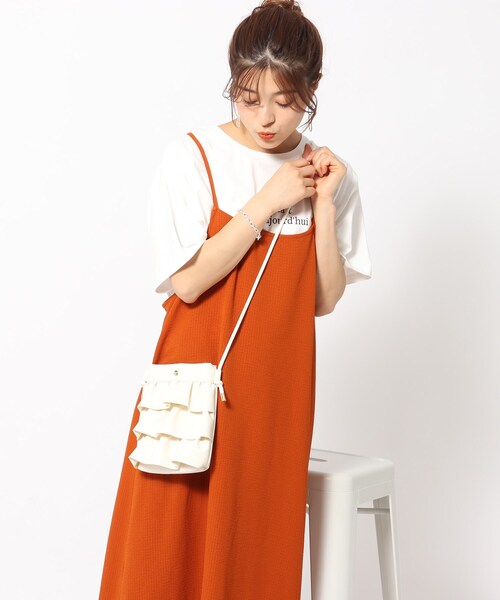 SHOO・LA・RUE(シューラルー)の「◆フリルミニショルダーバッグ(ショルダーバッグ・レディース・オフホワイト/シルバー/ブラック・00)」の21枚目の写真