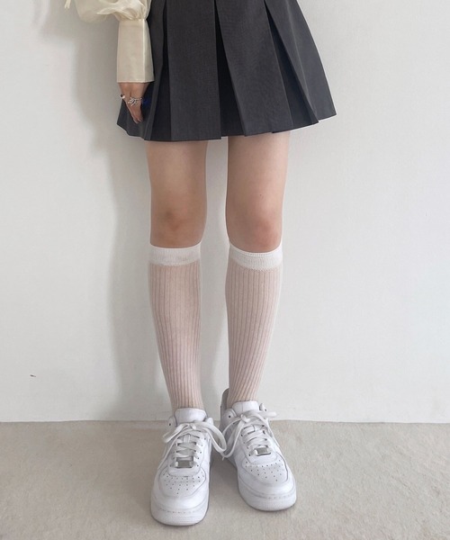 Heather(ヘザー)の「シアーリブハイSOX 964394(ソックス/靴下・レディース・ホワイト/ブラック・FREE)」の1枚目の写真