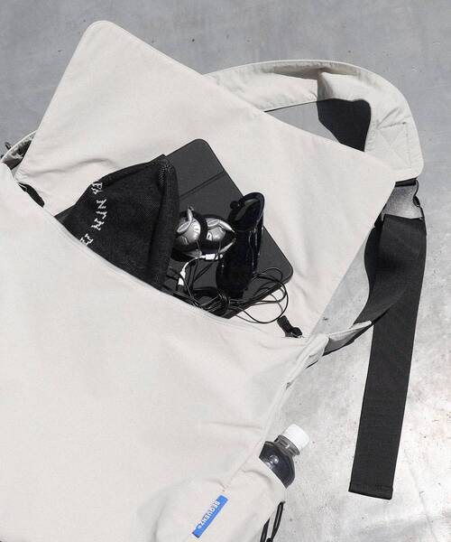 J.L-A.L_ 25ss Mica Bag ショルダーバッグ テック系 _J.L-A.L_ jlal 25ss mica bag ショルダーバッグ - メルカリ
