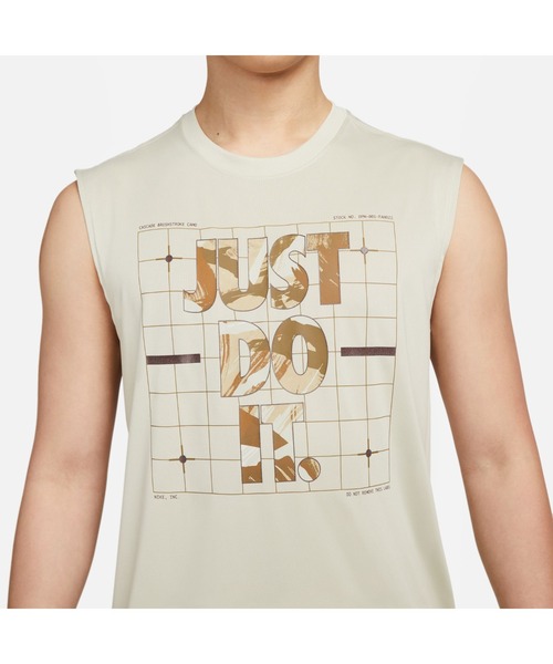 NIKE（ナイキ）の「ナイキ NIKE ナイキ DF カモ S/L Tシャツ（タンクトップ・メンズ・ブラウン/ホワイト/ブラック・3L/LL/S/M/L）」の5枚目の写真