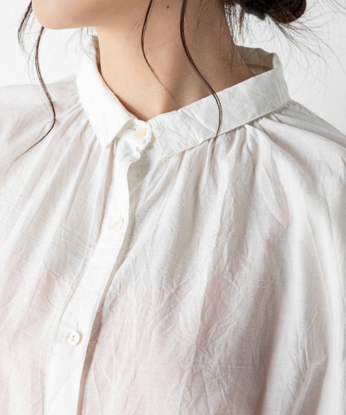 MILLION CARATS（ミリオンカラッツ）の「【STYLE4】バックスカラップチュニック（シャツ/ブラウス・レディース・オフホワイト/パープル/ブラック・FREE）」の19枚目の写真