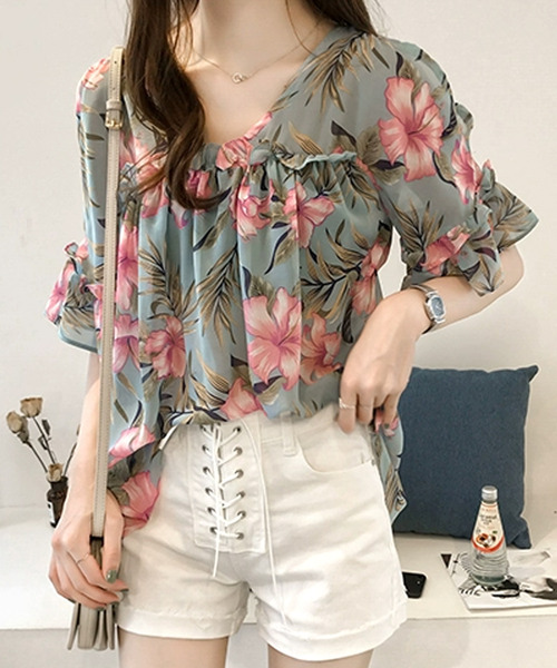 Amulet（アミュレット）の「ボタニカルシフォントップス（シャツ/ブラウス・レディース・ホワイト/ブルー/イエロー・XL/M/L）」の5枚目の写真
