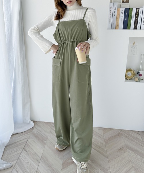 Java(ジャバ)の「《Javaジャバコラボ》1枚で旬な着こなしが完成。配色ステッチ ミリタリーサロペット(サロペット/オーバーオール・レディース・ブラック/カーキ・X-LARGE/SMALL/MEDIUM/LARGE)」の9枚目の写真