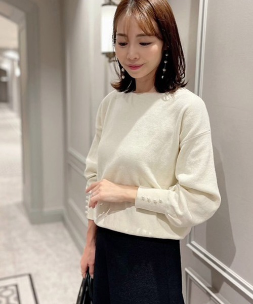 alotta（アロッタ）の「≪綿100≫パール調ボタン付ミラノリブニット【Sサイズ展開あり】（ニット/セーター・レディース・ネイビー/グレイッシュベージュ/コーラルピンク/ブルー/ミント/ホワイト/ブラック/サーモンピンク/ピンク/ライトブルー・L/5L/3L/LL/S/4L/M）」の19枚目の写真