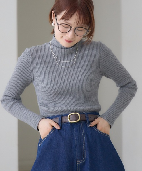 RETRO GIRL(レトロガール)の「【WEB限定カラー追加】リブハイネックニット(ニット/セーター・レディース・ブラック/レッド/ライトベージュ/イエロー/ホワイト/グリーン/ブラック系その他3/ブルー/レッド系1/ホワイト系その他/ライトグレー/ダークブルー/ベージュ/マスタード/パープル/ブラウン/ライトグリーン/ピンク/チャコールグレー・FREE)」の22枚目の写真