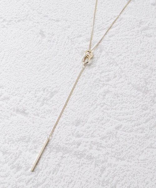 OPAQUE.CLIP（オペークドットクリップ）の「◆ミニメタルリング×バーY字ネックレス（ネックレス・レディース・シルバー/ゴールド・00）」の3枚目の写真
