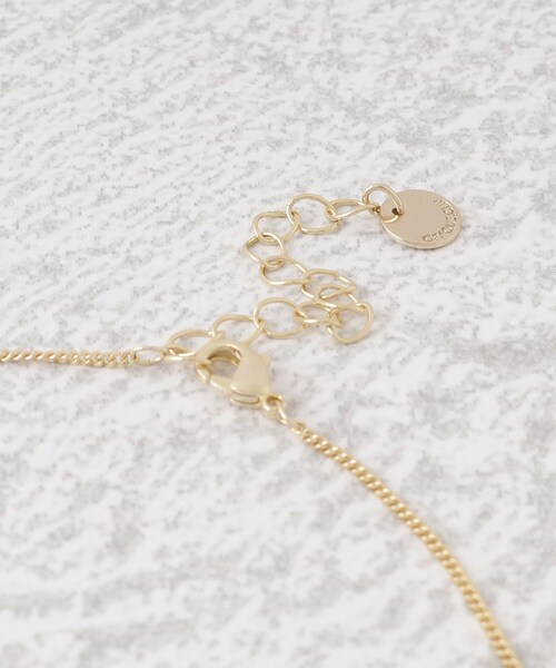 OPAQUE.CLIP（オペークドットクリップ）の「◆ミニメタルリング×バーY字ネックレス（ネックレス・レディース・シルバー/ゴールド・00）」の7枚目の写真