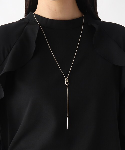 OPAQUE.CLIP（オペークドットクリップ）の「◆ミニメタルリング×バーY字ネックレス（ネックレス・レディース・シルバー/ゴールド・00）」の8枚目の写真