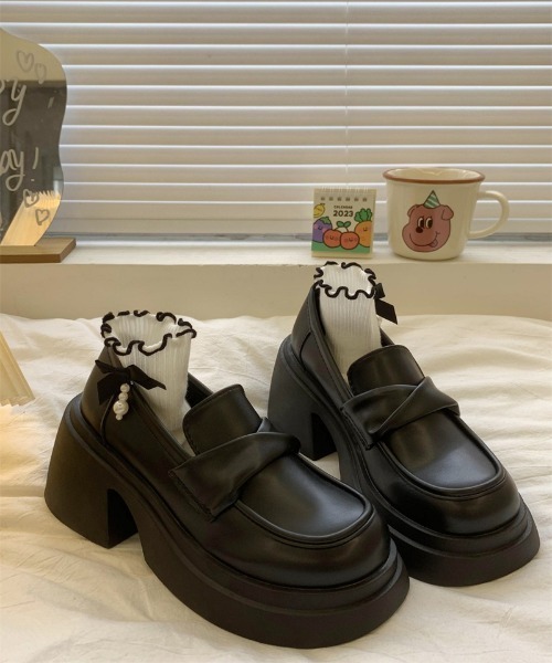 Ritzy（リッツィー）の「厚底 ローファー（ローファー・レディース・ホワイト/ブラック・22.5/23/24.5/24/23.5）」の11枚目の写真