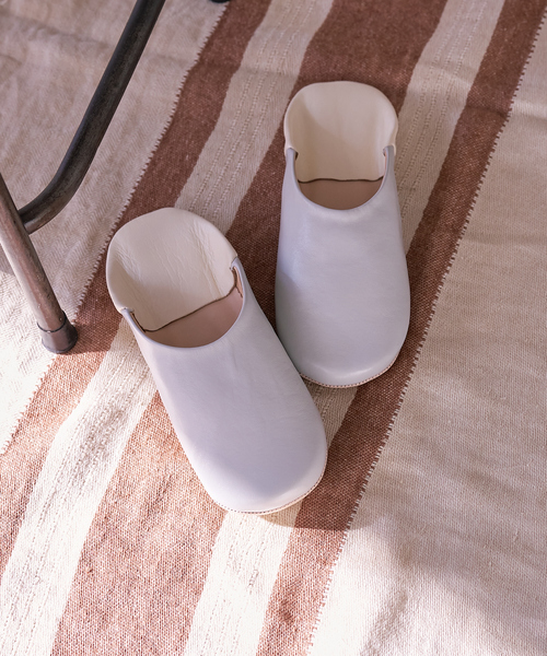 collex(コレックス)の「ツートンバブーシュ Ladies(ルームシューズ/スリッパ・レディース・グレー/スミクロ/ベージュ・フリー)」の3枚目の写真