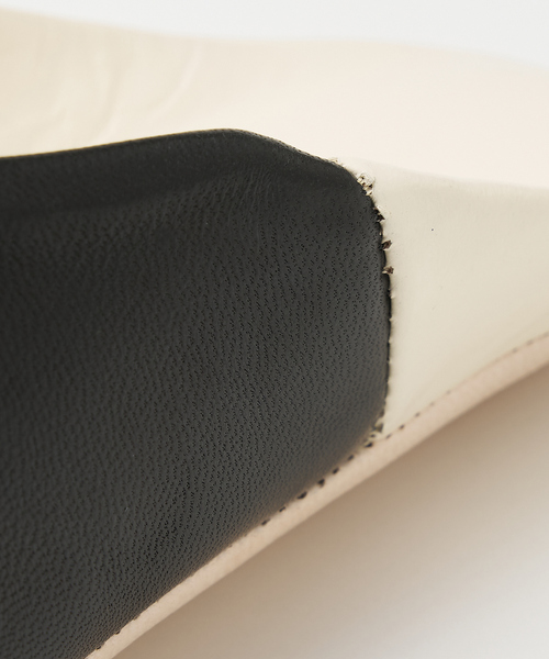 collex(コレックス)の「ツートンバブーシュ Ladies(ルームシューズ/スリッパ・レディース・グレー/スミクロ/ベージュ・フリー)」の5枚目の写真