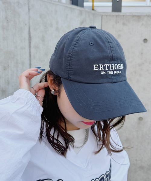 CLEA（クレア）の「フロントロゴ刺繍コットンキャップ（キャップ・レディース・ネイビー/ピンク/グリーン/ブラウン/ブラック/ホワイト/ベージュ・FREE）」の6枚目の写真