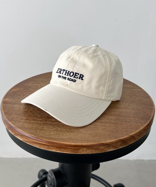 CLEA（クレア）の「フロントロゴ刺繍コットンキャップ（キャップ・レディース・ネイビー/ピンク/グリーン/ブラウン/ブラック/ホワイト/ベージュ・FREE）」の8枚目の写真