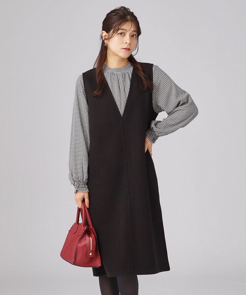 SHOO・LA・RUE(シューラルー)の「◆低身長さんにも ウール調Vネックジャンスカ(ワンピース・レディース・ブラック系7/ブラック/チャコール・02/03/04)」の2枚目の写真
