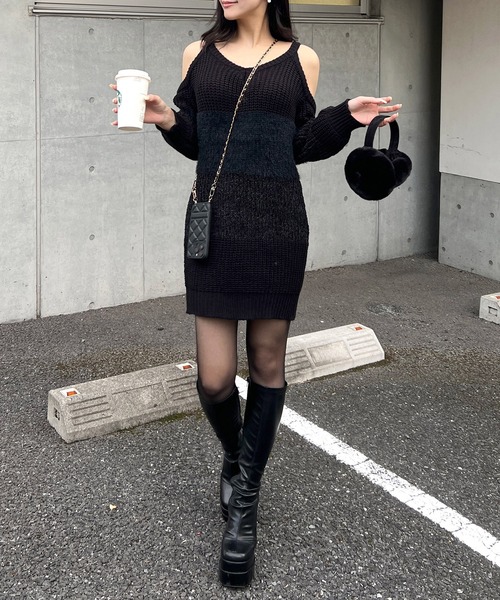 ROYAL PARTY(ロイヤルパーティー)の「ハイブリット肩開きニットミニワンピース(ワンピース・レディース・オフホワイト/パープル/ブラック・FREE)」の9枚目の写真