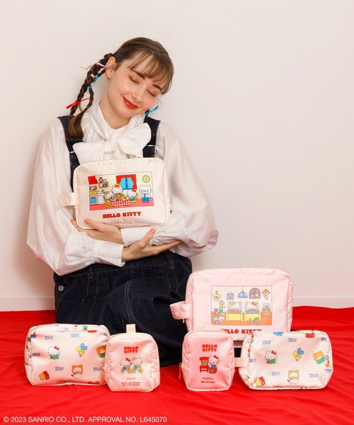 sanrio（サンリオ）の「HELLO KITTY / トラベルポーチセット