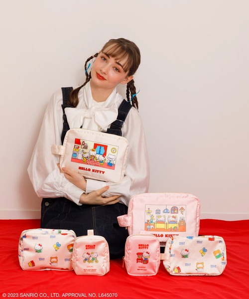 sanrio(サンリオ)の「HELLO KITTY / トラベルポーチセット(トラベルグッズ・レディース・ピンク/アイボリー・FREE)」の3枚目の写真