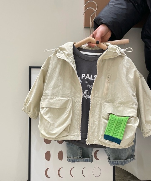 aimoha（アイモハ）の「【aimoha-KIDS-】子供服マウンテンパーカー（マウンテンパーカー・キッズ・ベージュ/グレー・90/100/110/120/130）」の2枚目の写真