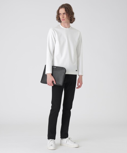 BLACK LABEL CRESTBRIDGE（ブラックレーベル・クレストブリッジ）の「エンボスシュリンクレザークラッチバッグ（クラッチバッグ・メンズ・ベージュ系その他2/ブラック・FREE）」の7枚目の写真