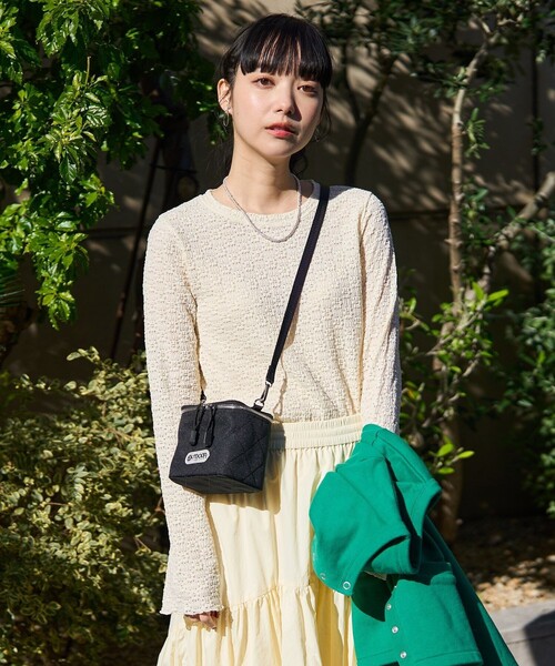 FREAK'S STORE（フリークスストア）の「フラワーストレッチ ロンT（Tシャツ/カットソー・レディース・チャコール/ブラック/サックスブルー/オフホワイト/ナチュラル・ﾌﾘ-）」の2枚目の写真