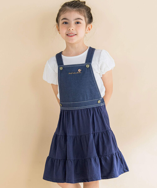 Noeil aime BeBe(ノイユエイムベベ)の「カラーデニム天竺ティアードジャンパースカート(80~130cm)(ワンピース・キッズ・グリーン/ネイビー・120cm/130cm/100cm/110cm/90cm)」の2枚目の写真
