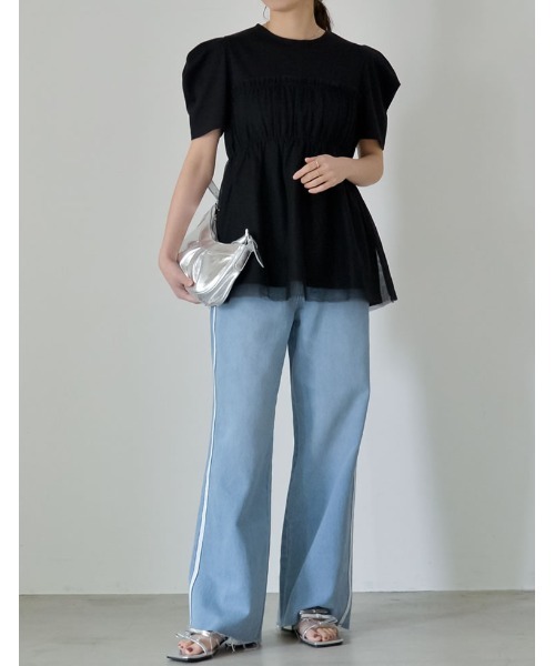 Re:EDIT（リエディ）の「[2024SS COLLECTION]ギャザーチュールドッキングTシャツ（Tシャツ/カットソー・レディース・ブラック×ブラック/ホワイト×グレー/ホワイト×ブラック・MEDIUM/LARGE）」の4枚目の写真