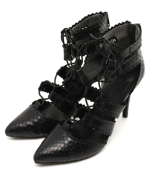 TSURU（ツル）の「【TSURU】Bella（パンプス・レディース・ベージュ/ブラック・1/0）」の2枚目の写真