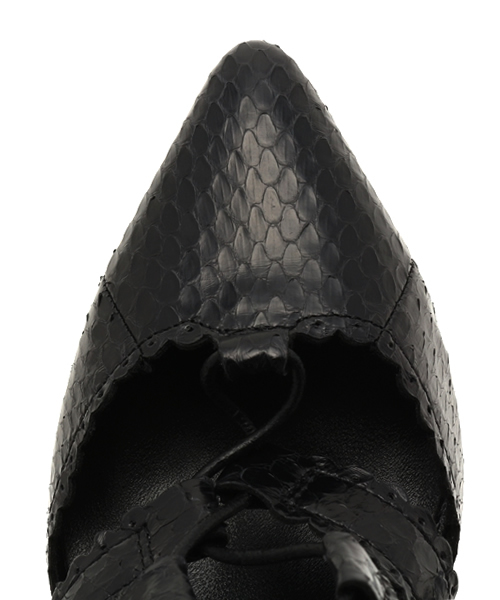 TSURU（ツル）の「【TSURU】Bella（パンプス・レディース・ベージュ/ブラック・1/0）」の6枚目の写真