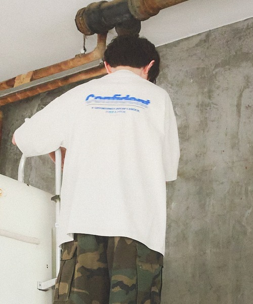 GLOBAL WORK(グローバルワーク)の「USAグラフィックT半袖/AND YUA ANY/976550(Tシャツ/カットソー・キッズ・チャコールグレー/ホワイト系5/ブラック系9/グレイッシュベージュ/ホワイト系6/ライトグレー系2/ブラック系/ホワイト系7/ホワイト系8/ライトグレー系3/ブラック系1/ブラウン・160cm/150cm/170cm)」の10枚目の写真